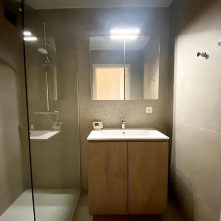 Apartment Near Sandy Beaches *